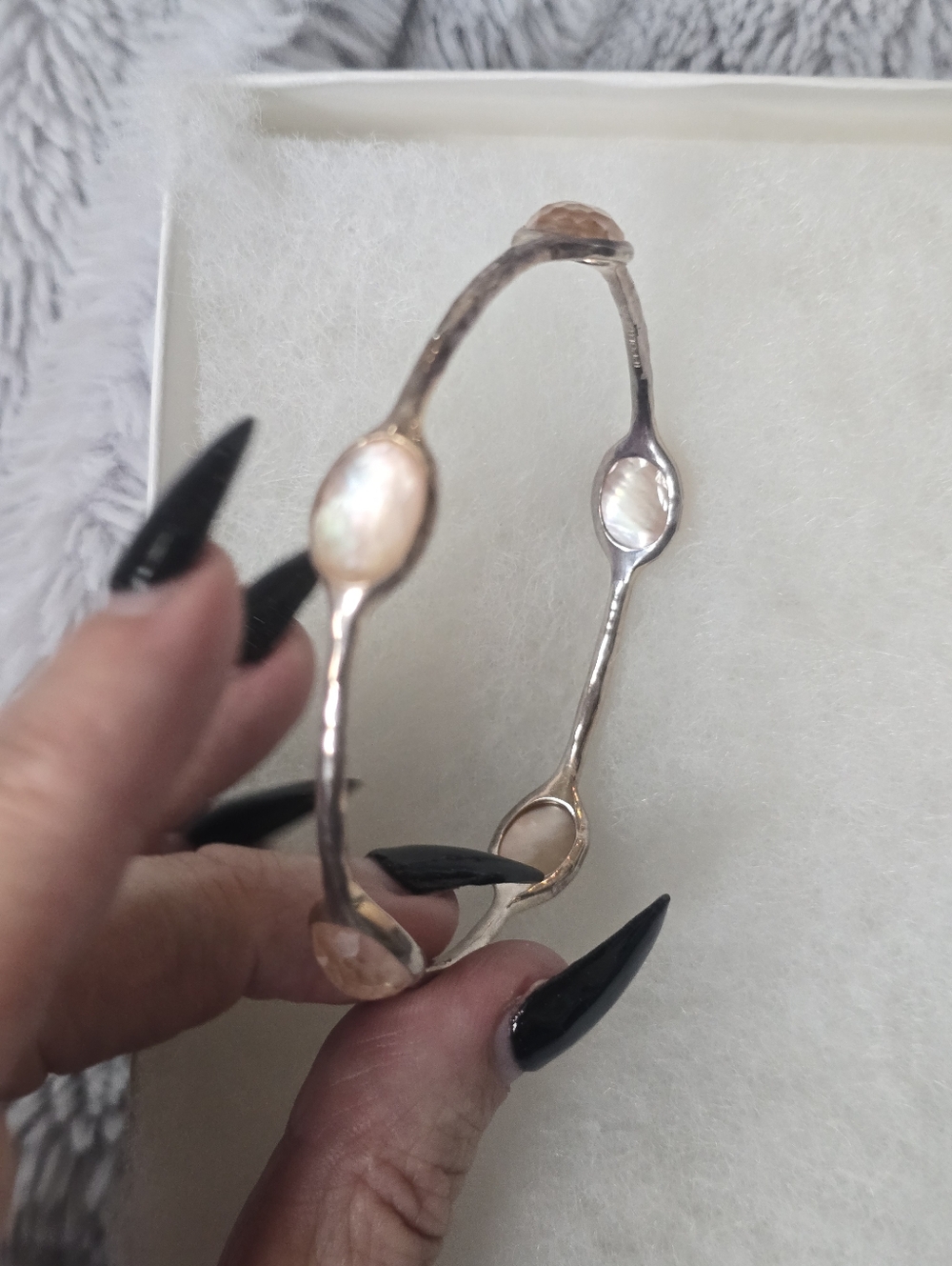 Ippolita 925  Hammered Bangle with Rock Crystals over  brown shell doublet - Picture 3 of 13